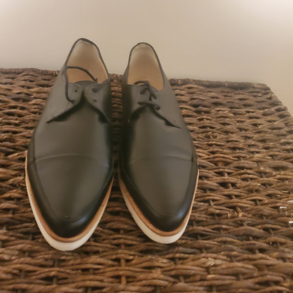 Anne Thomas Classic Black Lace Up Loafers